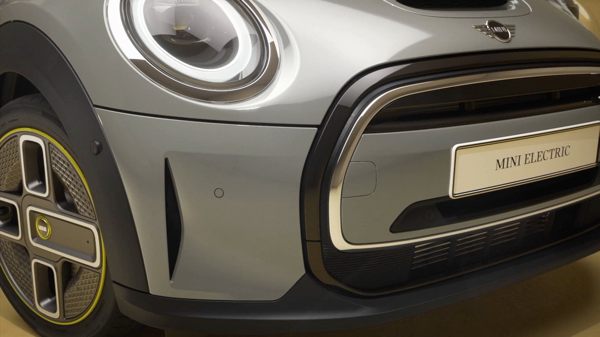 MINI Cooper SE de 3 puertas – MINI completamente eléctrico – vista lateral, color plata
