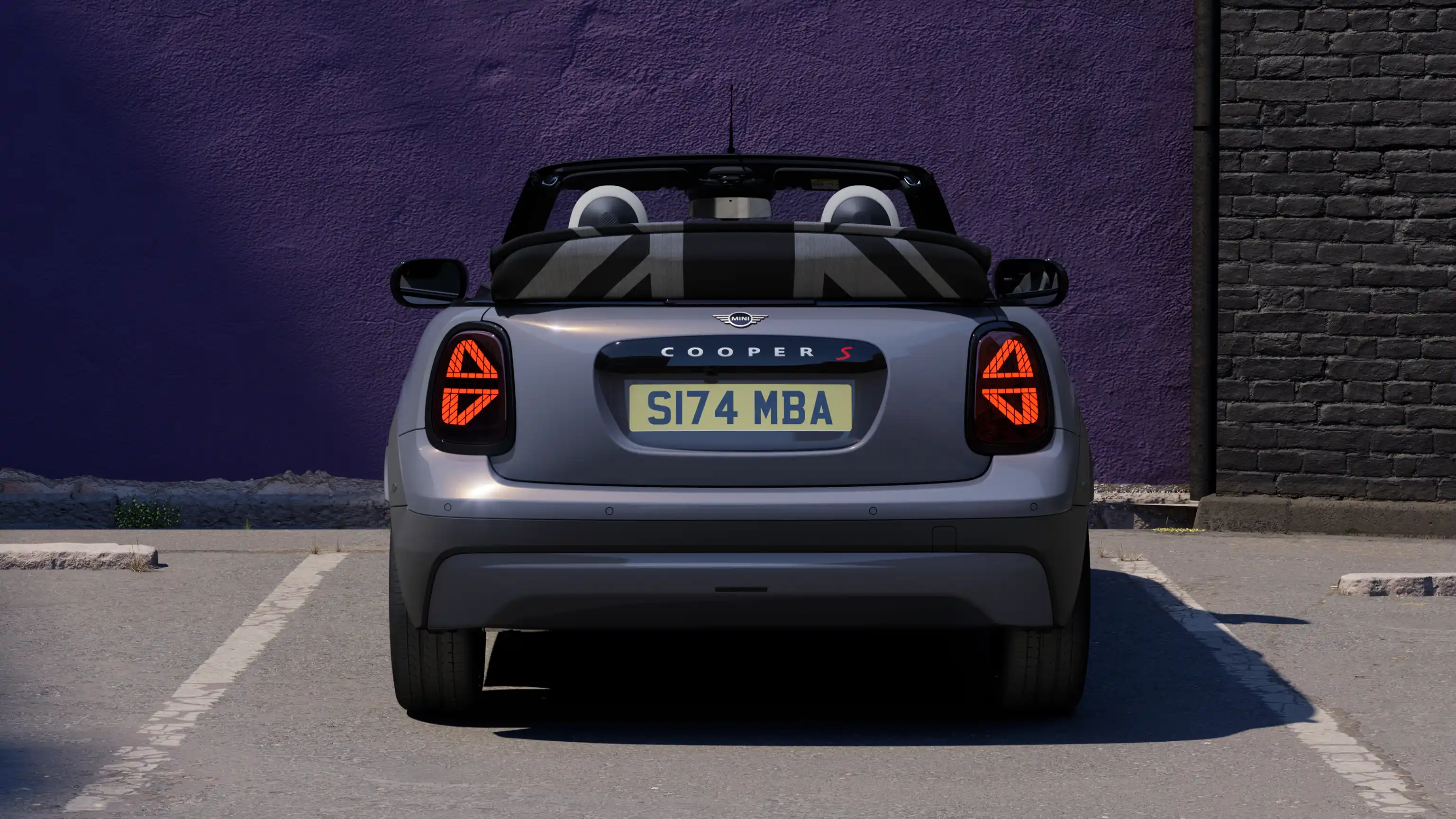 MINI Cooper Cabrio - experiencia de conducción - función easy load